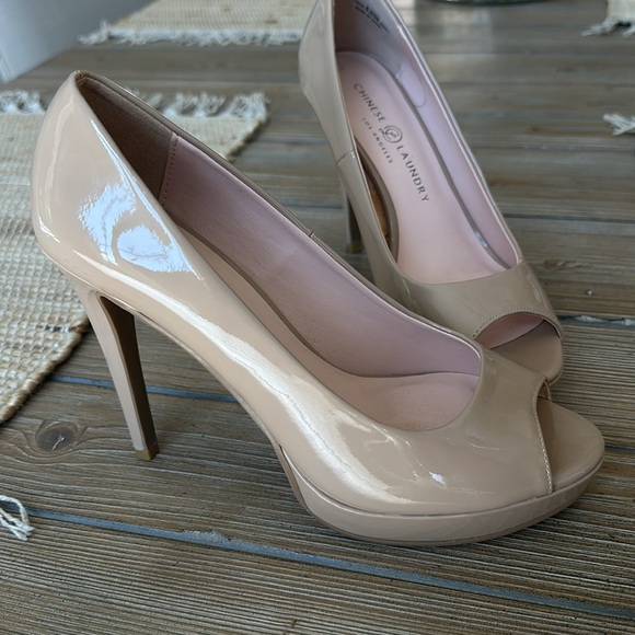 Chinese Laundry platform Pump size 8.5 - Picture 1 of 8